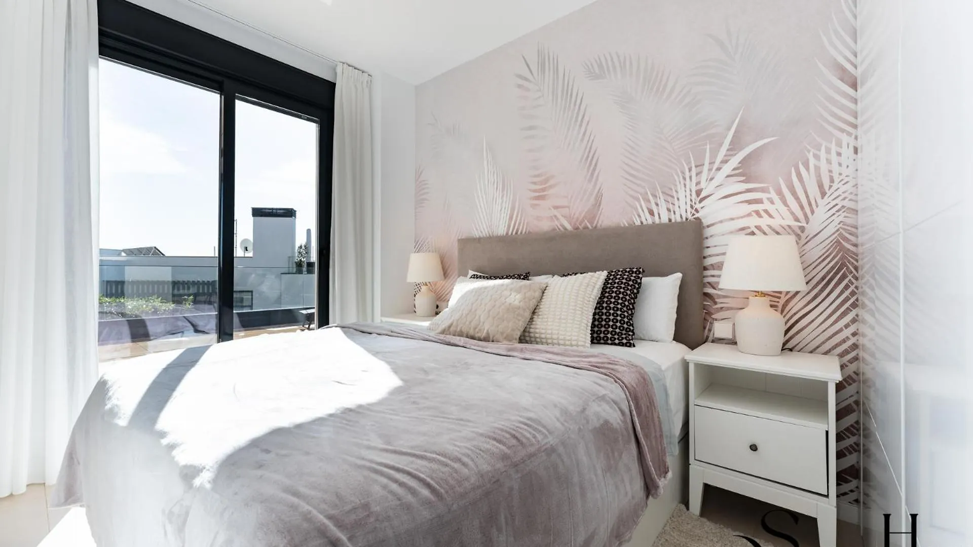 Apartment Luxury Beach Escape With Pools, Gym & Sauna Fuengirola Spain