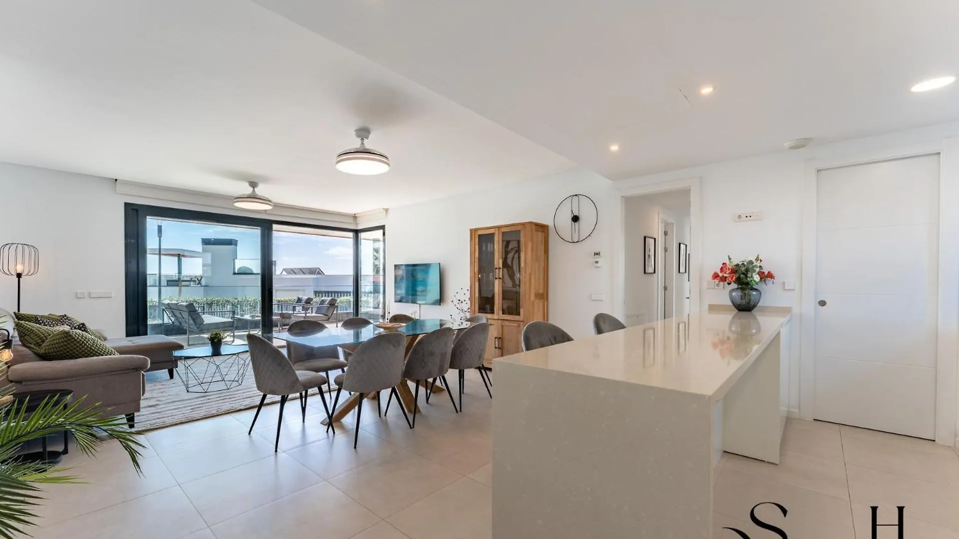 Luxury Beach Escape With Pools, Gym & Sauna Fuengirola Apartment