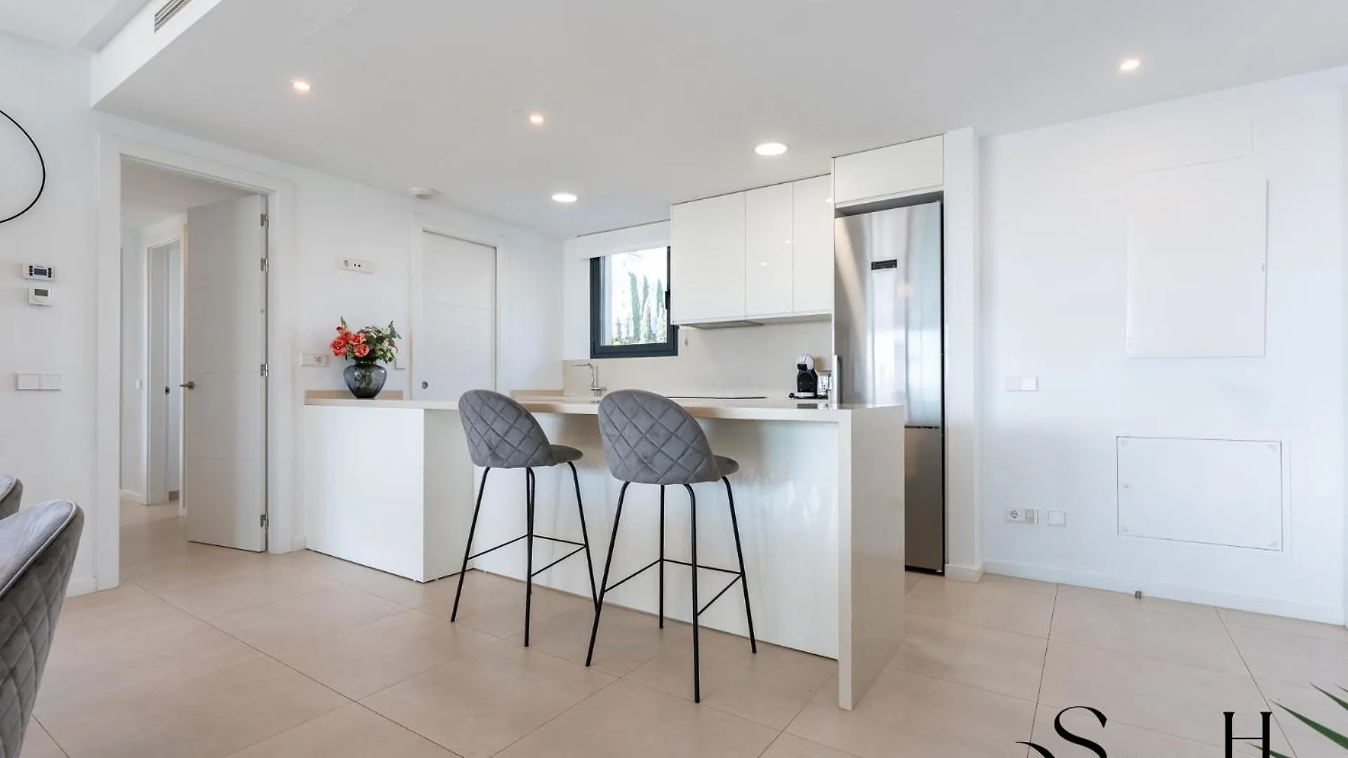 Apartment Luxury Beach Escape With Pools, Gym & Sauna Fuengirola Spain