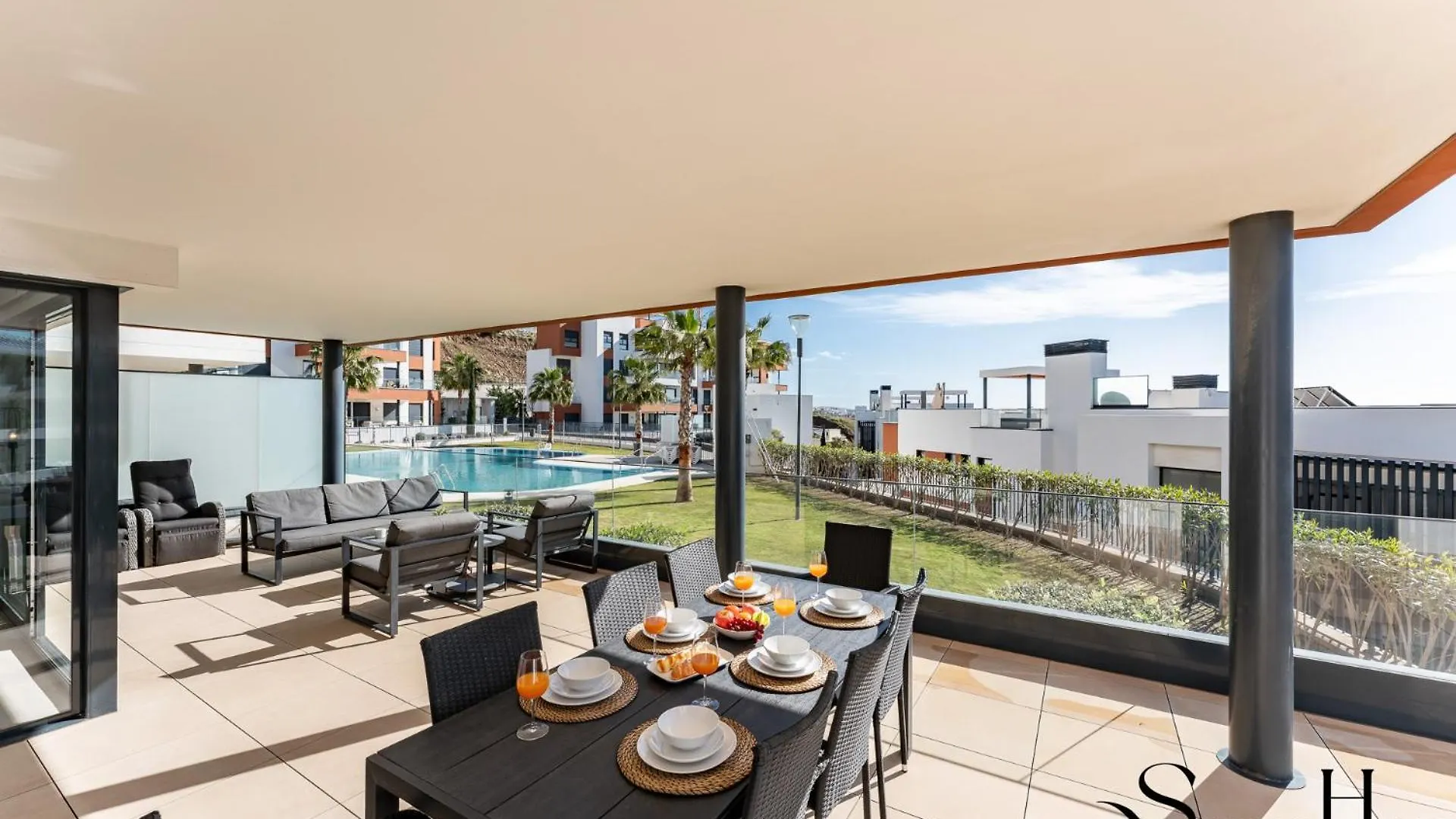Luxury Beach Escape With Pools, Gym & Sauna contacts