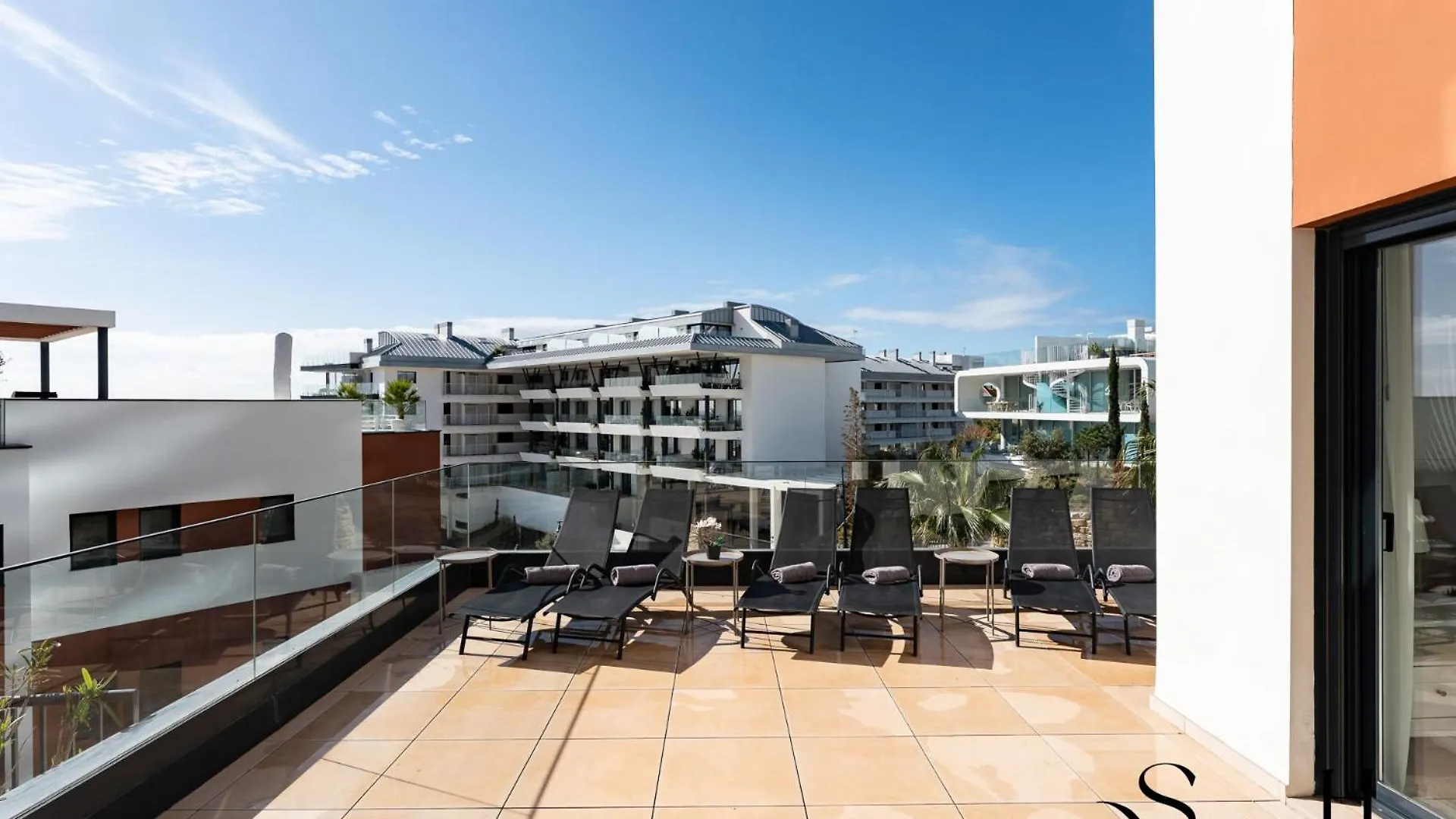 Apartment Luxury Beach Escape With Pools, Gym & Sauna Fuengirola