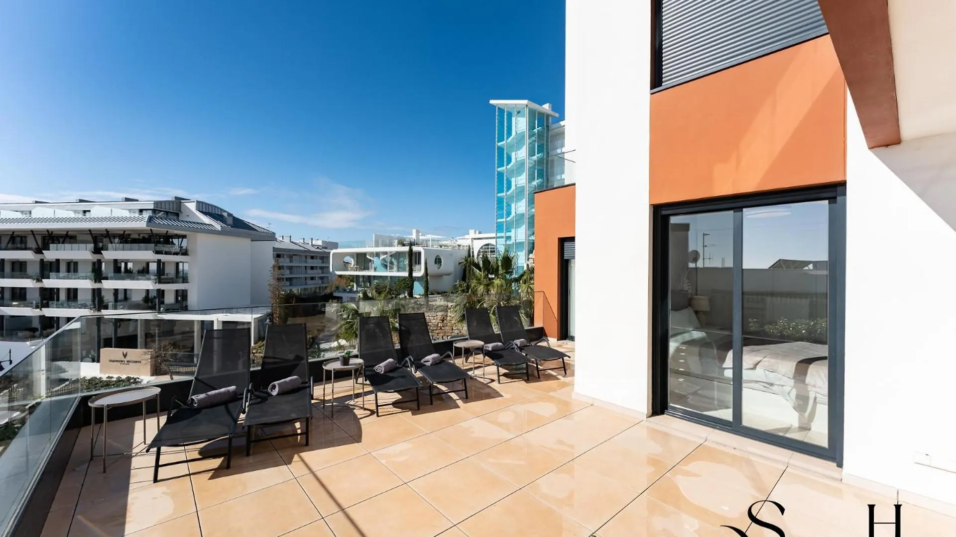 Luxury Beach Escape With Pools, Gym & Sauna Fuengirola 0*,  Spain