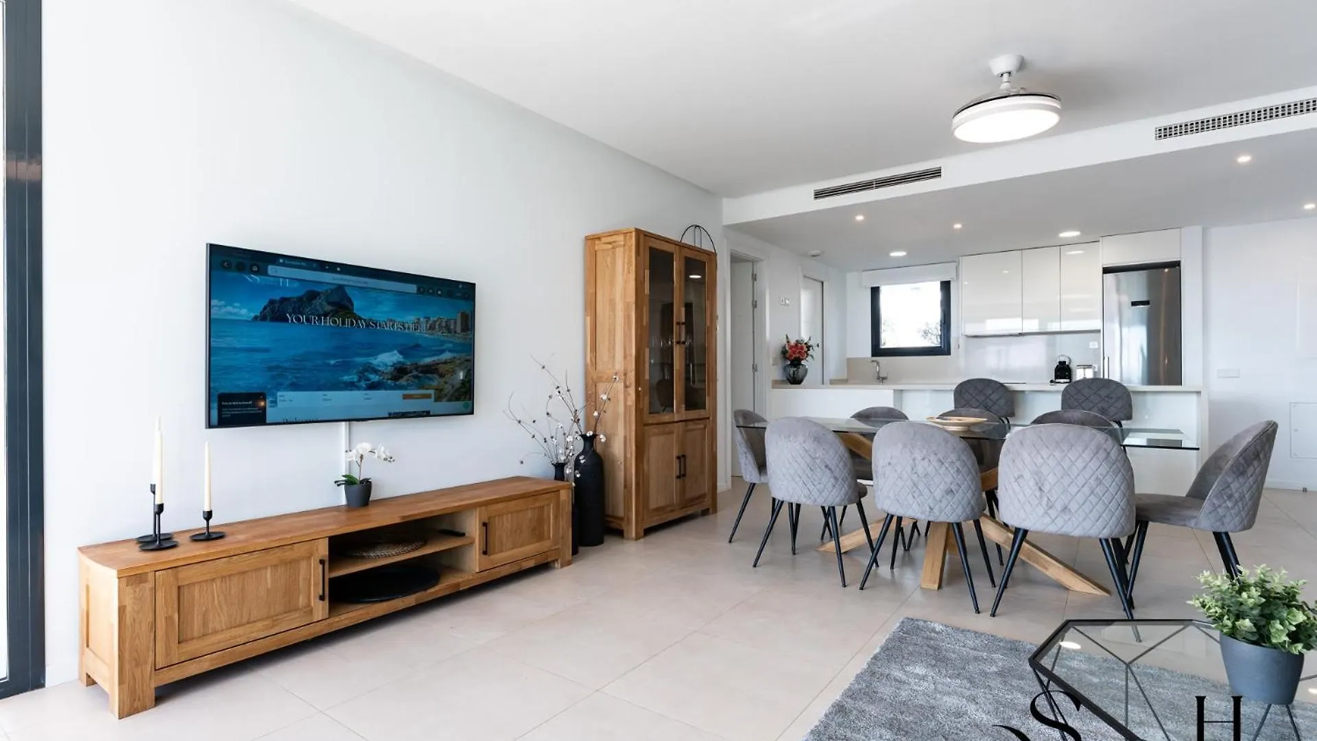 Luxury Beach Escape With Pools, Gym & Sauna Fuengirola