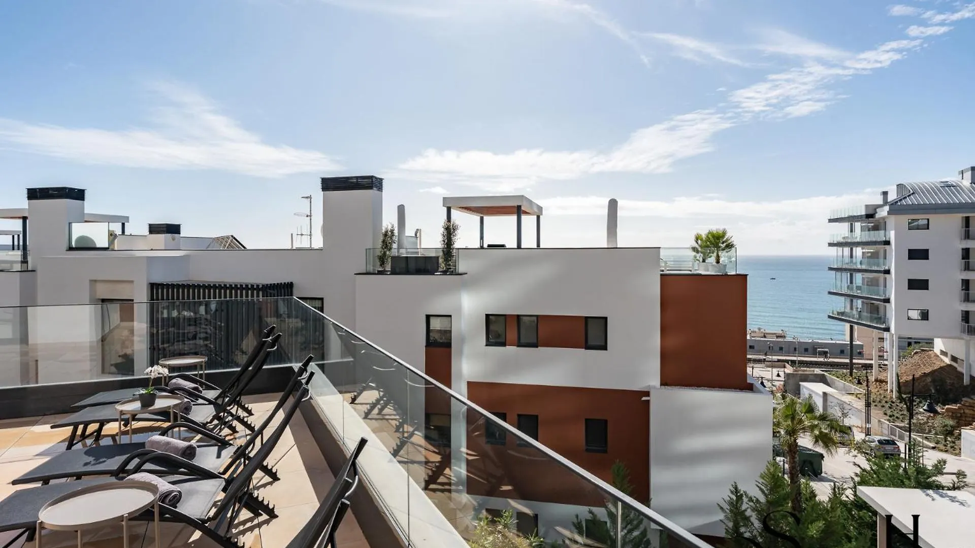 Luxury Beach Escape With Pools, Gym & Sauna Fuengirola 0*,  Spain